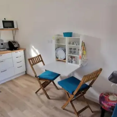 El Thau Apartment Poussan